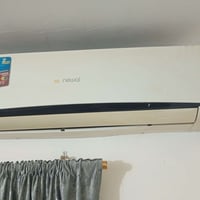 سبلت ثنين طن شغال ابلادي شرط الفحص سعر ٣٠٠ اشتي واحد 07714596632