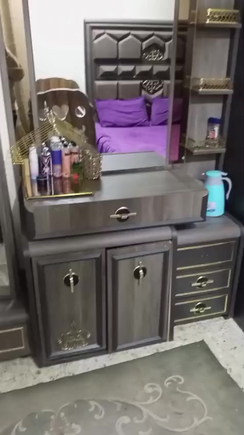 غرفه لبيع، مال واحد مستعجل
رقم الهاتف ***********
