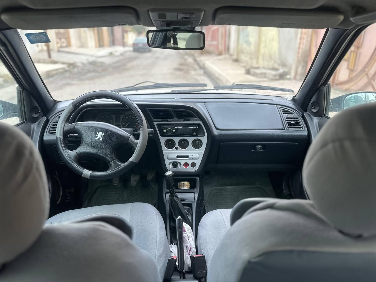 للبيع
بيجو 306 موديل 2003 رقم نينوى دولي قطعتين صبغ بخ بدون ضرر  بوند وجاملغ خلفي طخم امامي خلفي جديد كير محرك شرط تبريد شغال تدفئه كابون بانزين شرط التحويل سياره جاهزه ماعليها مصرف السعر 60 وبيها مجال 
للاستفسار. ***********
