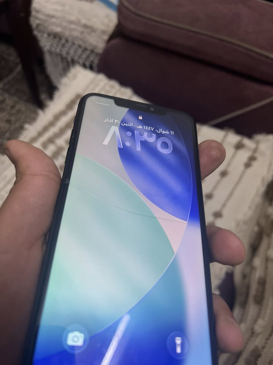 السلام عليكم ايفون 11 برو ماكس
ذاكرة 64 بطارية 74 بلادية شاشة مبدلة من شركة ابل بالخارج بيها فطر بسيط مامأثر على المس السعر 220 الرقم ***********
