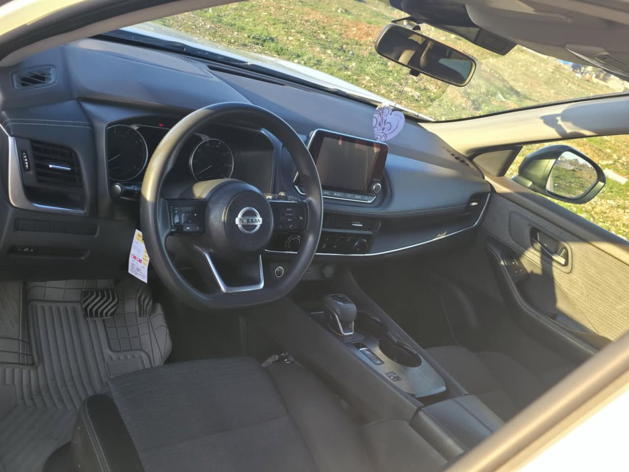 سلام عليكم من رخصه ادمن نيسان روج مديل ٢٠٢١S مواصفات معرفه ميحتاج اذكر المواصفات محرك اربعه سعر 230 وبيها مجال حك الجيه مكان سياره سليمانيه بسمي شرط تحويل سياره سونار موضح بصوره ***********
