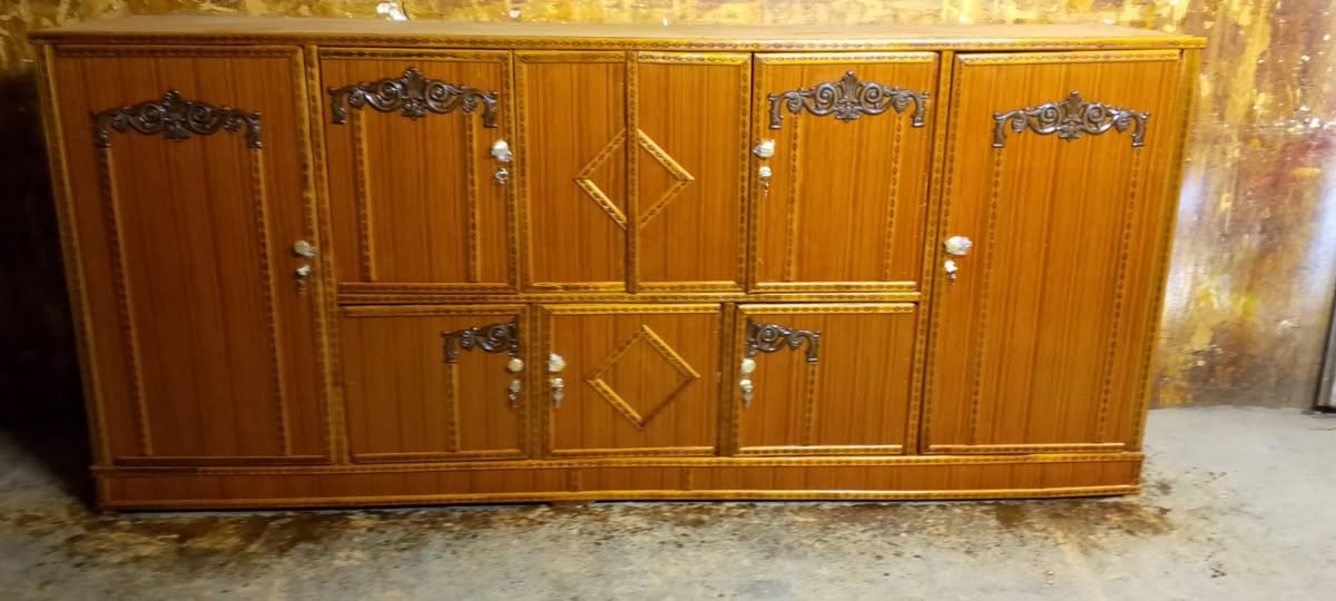 بوفيه ثلاثة متر لبيع تسكام يوجد خدمة توصيل


**إذا كنت صاحب هذا الإعلان وتريد حذفه لأي سبب، رجاءا أرسل رسالة إلى الدعم الفني**