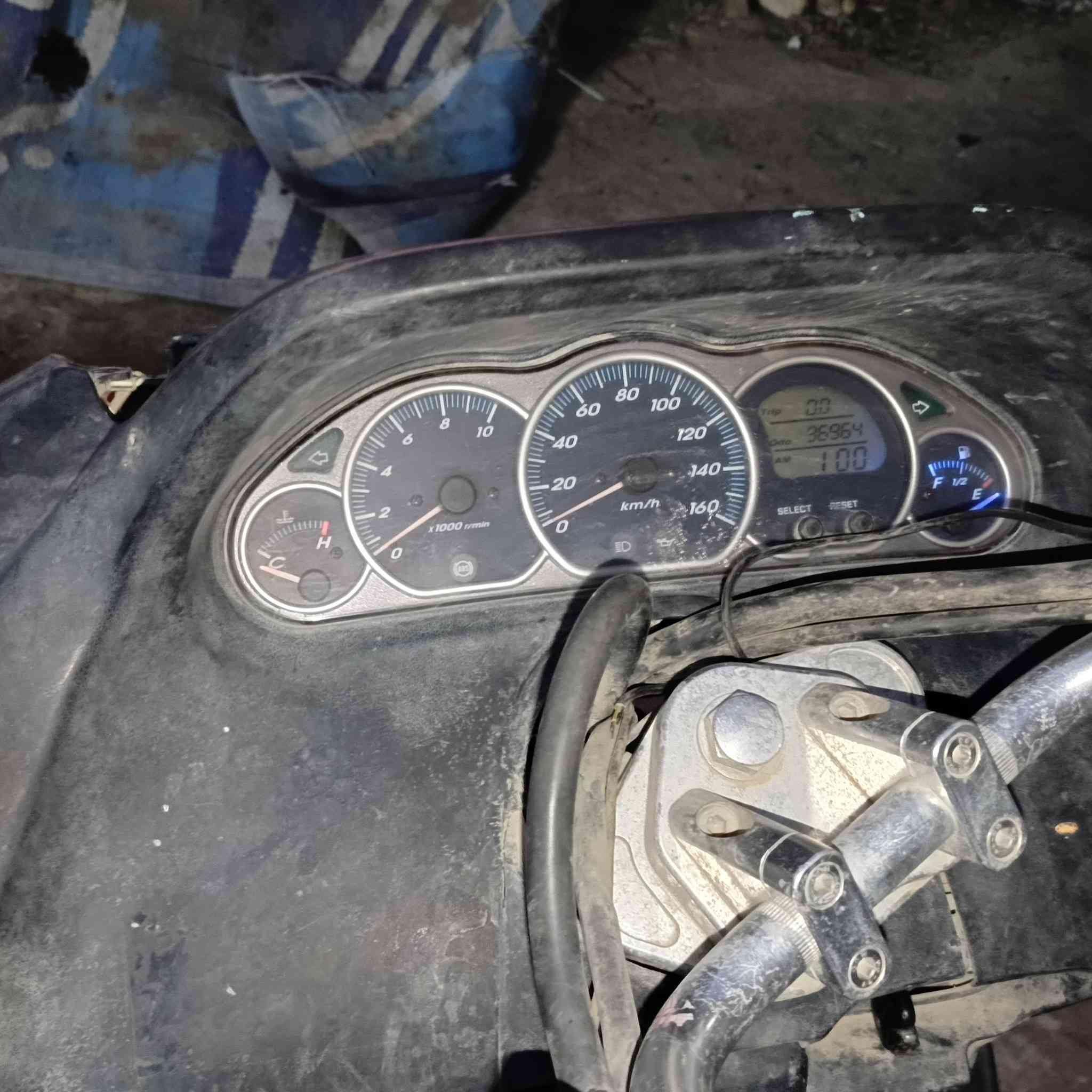 فورزا شغاله بيها خيط بخار السعر 350 دراجه ياباني***********
