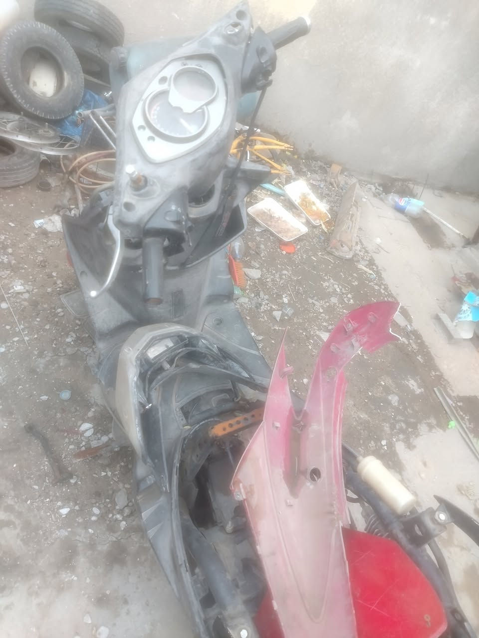 سكنس فحل مكينه تخبل نكره سلف بس كلج خلفي تعبان ب٣٠٠ وبيه مجال كامله كفراته مكاني الدوره ***********
