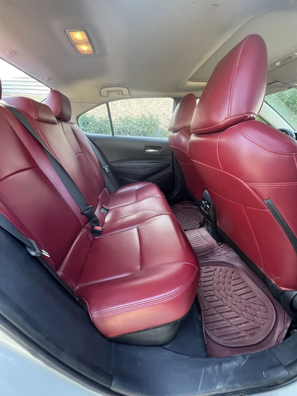 سلام عليكم
كورلا هايبرد موديل2022
السياره جديده عله وضعيت الشركه مكينه1.8
مكان السياره بعد الغزاليه تخم تاير جديد ميكانيك جديد خير من الله 
السعر 133

‭0771 305 7285‬
