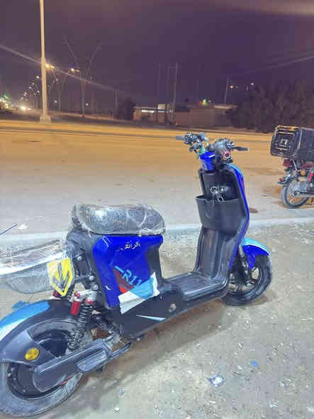 سلام عليكم دراجه شحن كامله من كلشي بطاريات 32كبار دراجه سريعه اسمهR11المكان البصره الزبير يم مستشفى الشفاء السعر 400وبيه مجال والله محتاج وريد ابيع ***********شراي يجي واستاب
