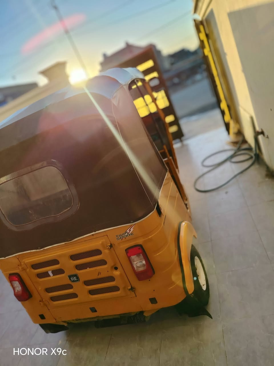 تكتك 2018سنويه بابل تكتك كلشي بيها جديد بمعنئ الكلمئ الاتصال عله الرقم***********
تكتك مكانها بابل اسكندرية
