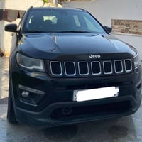 جيب كومباس • ٢٠١٨ • ٢٤٠٠