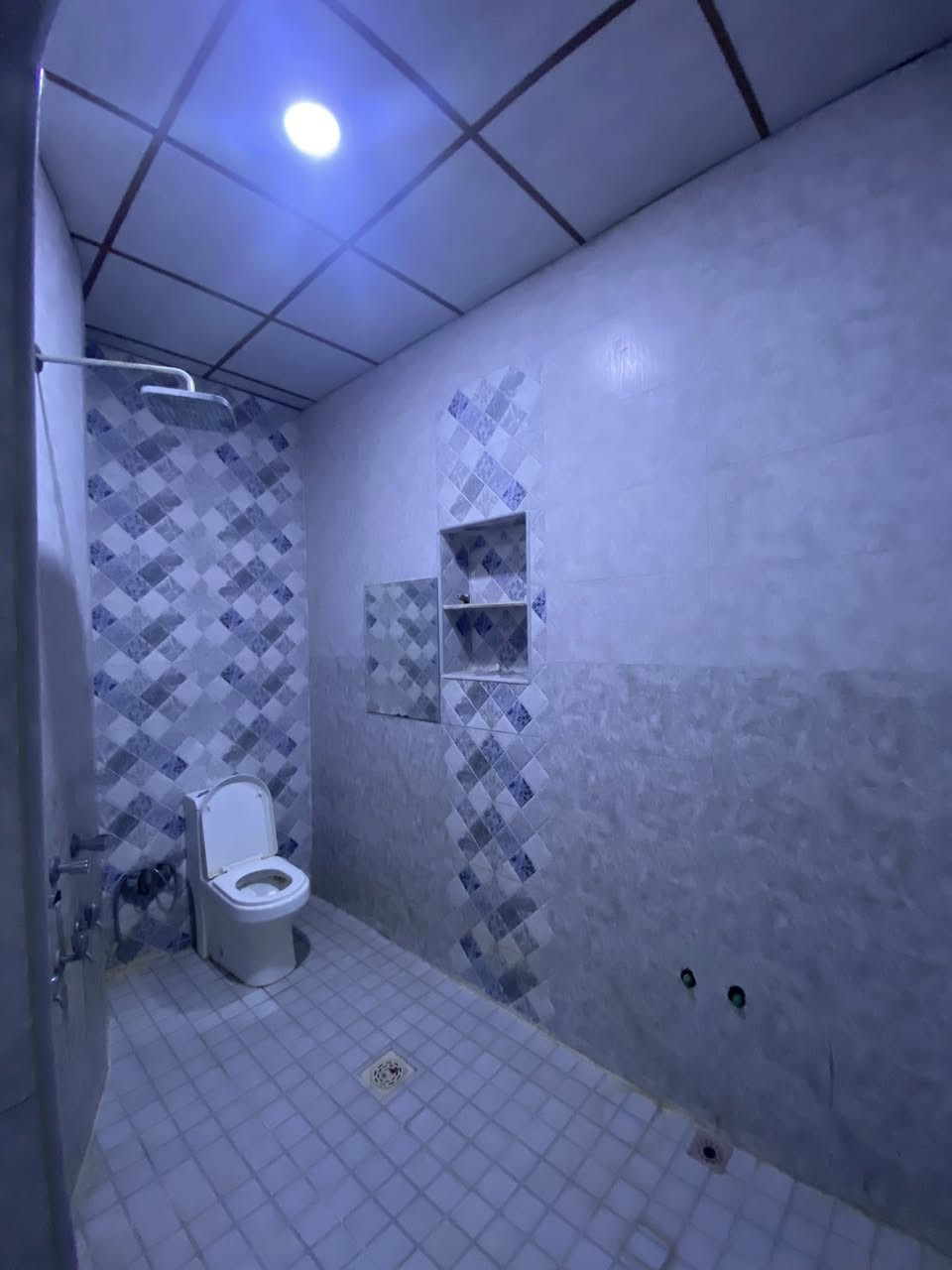 عقارات الشهم -مشتمل للإيجار حي المثنى خلف الشهداء قرب جامع فاطمة الزهراء للاستفسار ***********
