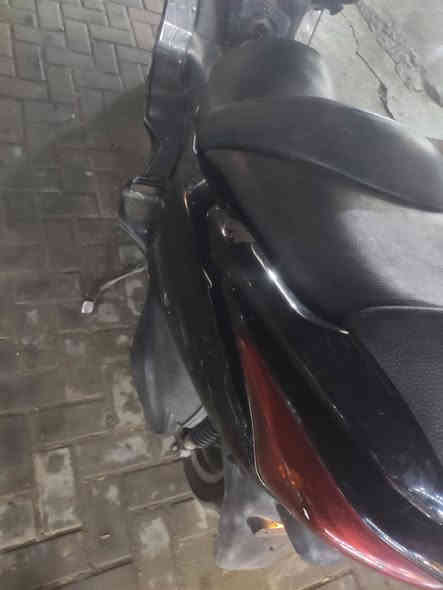 السلام عليكم فورزا 08 عميه بلاد 
مكينه مملعوب بيها نعومه فول مكينه خرسه
شلعه ومعدل حلوه بيها تلحيضات قليله بالكشر
عنوان بغداد حي اور السعر 625 وبيها مجال قليل 
***********
