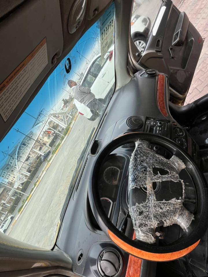 بيع مستعجل سلام عليكم للبيع افيو 2009كوري دبل كمشفت كير عادي السياره جديده ميعوزها دينار مكينه كير جدد وايرمنيه جديده لايتات جدد بك لايتات جدد  تدفئه نار 🔥 تبريد يعوزو غاز داخل نظيف مسجل وربع سماعات رقم نينوى صدامي عليها هيئه 500 شرعي موجود تحويل فقط السعر30بيها مجال قليل ***********
