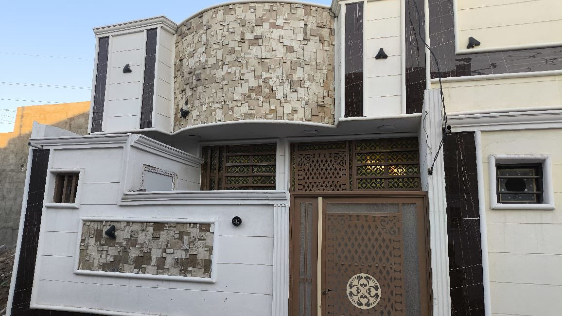 بيوت للبيع مساحه 75 متر طابق واحد !! 

شارع الرابط مجمع الأبداع السكني قرب العلوه المركزيه مال كربلاء قريب على مجمع العباس السكني ،

 سعر البيت ب 55 نقد وبيهن مجال واذا اقساط سعر البيت 60 مقدمه 40 و500 بالشهر 

للاتصال او واتساب 
***********
