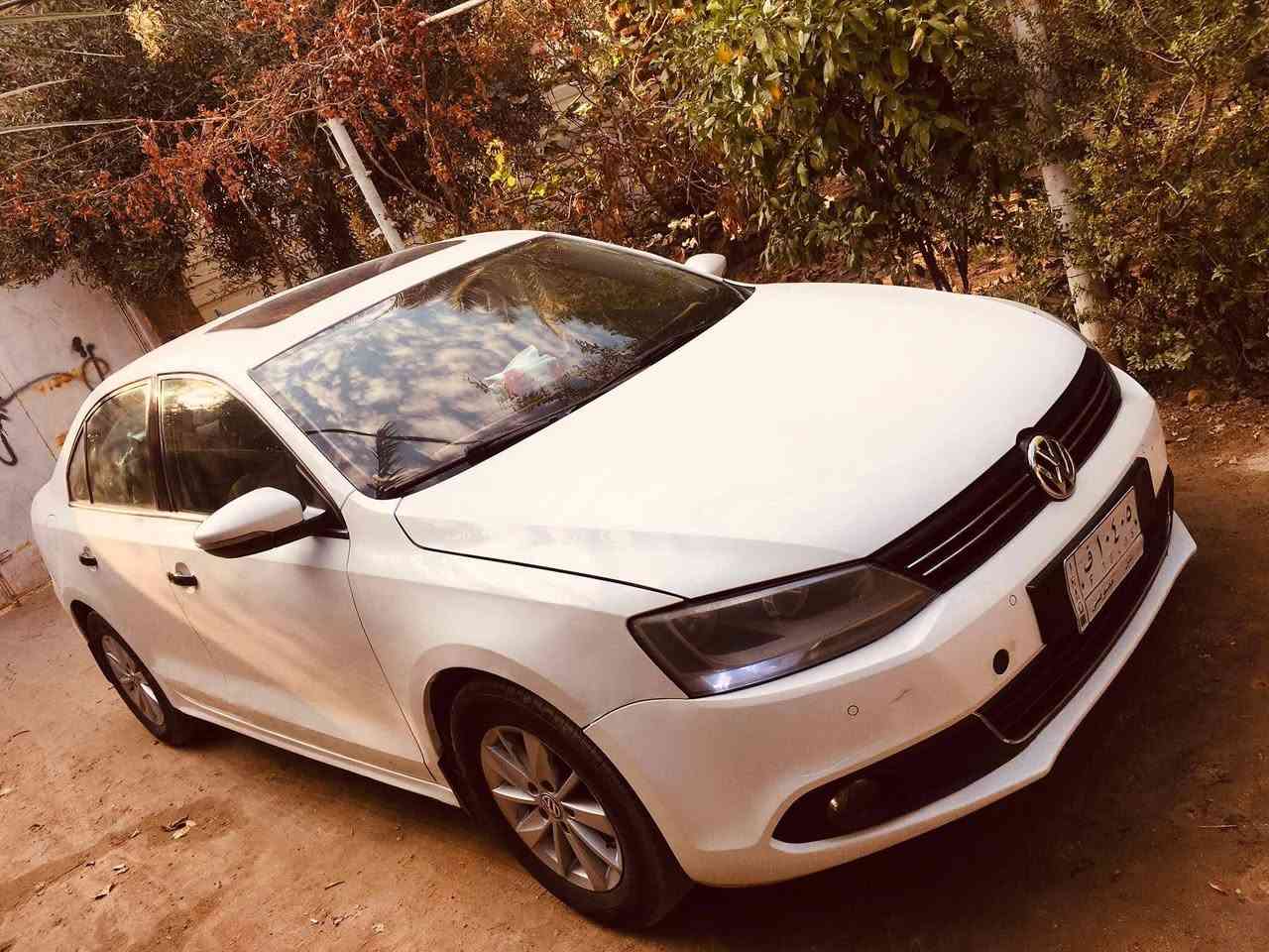 جيتا 2012 خليجي للبيع او المراوس حسب القناعه
محرك 2000 تنفس طبيعي
فول مواصفات عدا بصمه تشغيل 
رقمها بابل ومالكها بابل
مكانها بالنجف
بيها قطع صبغ والدوسات ابيع حزام
عايزه ادامه وترتيب حداديه
سعر 99 وبيها مجال قليل
للتواصل ***********
