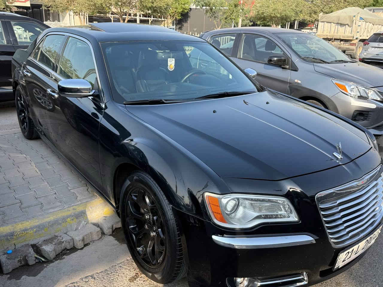 سلام عليكم اوباما 2013 سياره فول نص جامرلغ صبغ طرف السكن امامي بدون دواخل شرط تحويل كود دفتر بانزين ماشيه 142ميل 
بنوراما 
كير طياري 
شاشه كبير 
مكان السياره :طوز خورماتو
الاستفسار اتصال عل رقم الهاتف فقط :*********** 
السعر :190$ طوز, صلاح الدين
