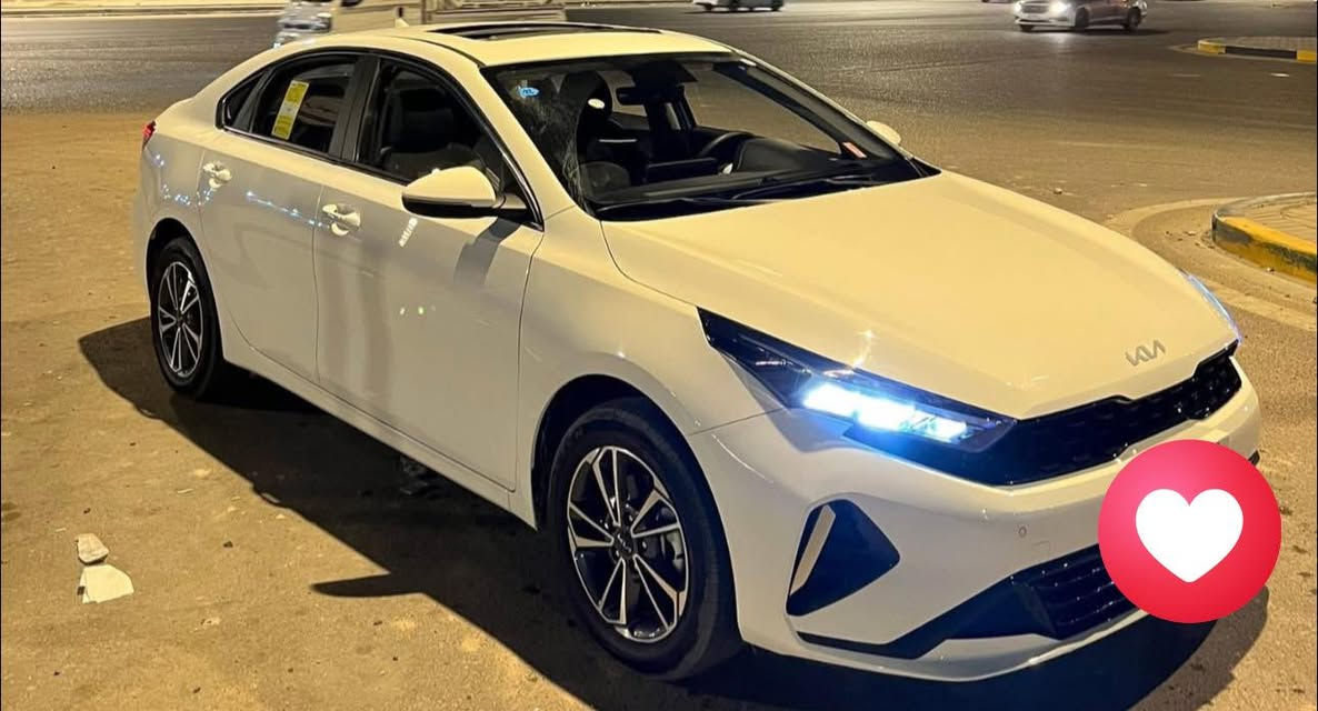 كيا k3  
🔴2025🔴
السيارة جاهزة من كلشي ومدوشمة 

ماشية 30 الف بعدها بحالة الشركة 

بأسمي تحويل مباشر  

150 وبيها مجال 
مكاني بغداد / سيدية 

***********
