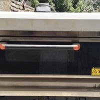 فرن ٠جديد  ستخدامة قليل وسعره مناسب لي يريده خل يتواصل وياي ٠٧٨٠٧٧٨٥٥٠...