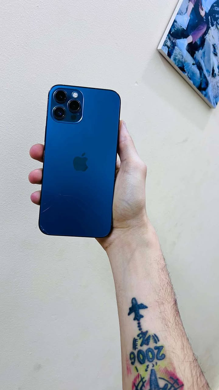 ايفون للبيع 12 برو ماكس
ذاكره 128 

مبدل شاشه وبطاريه 

بطاريه 79

شاشه وظهر بي فطور مامثر عليه 

بصمه  وجه وكفت 

معقل 

***********

سعر 275
