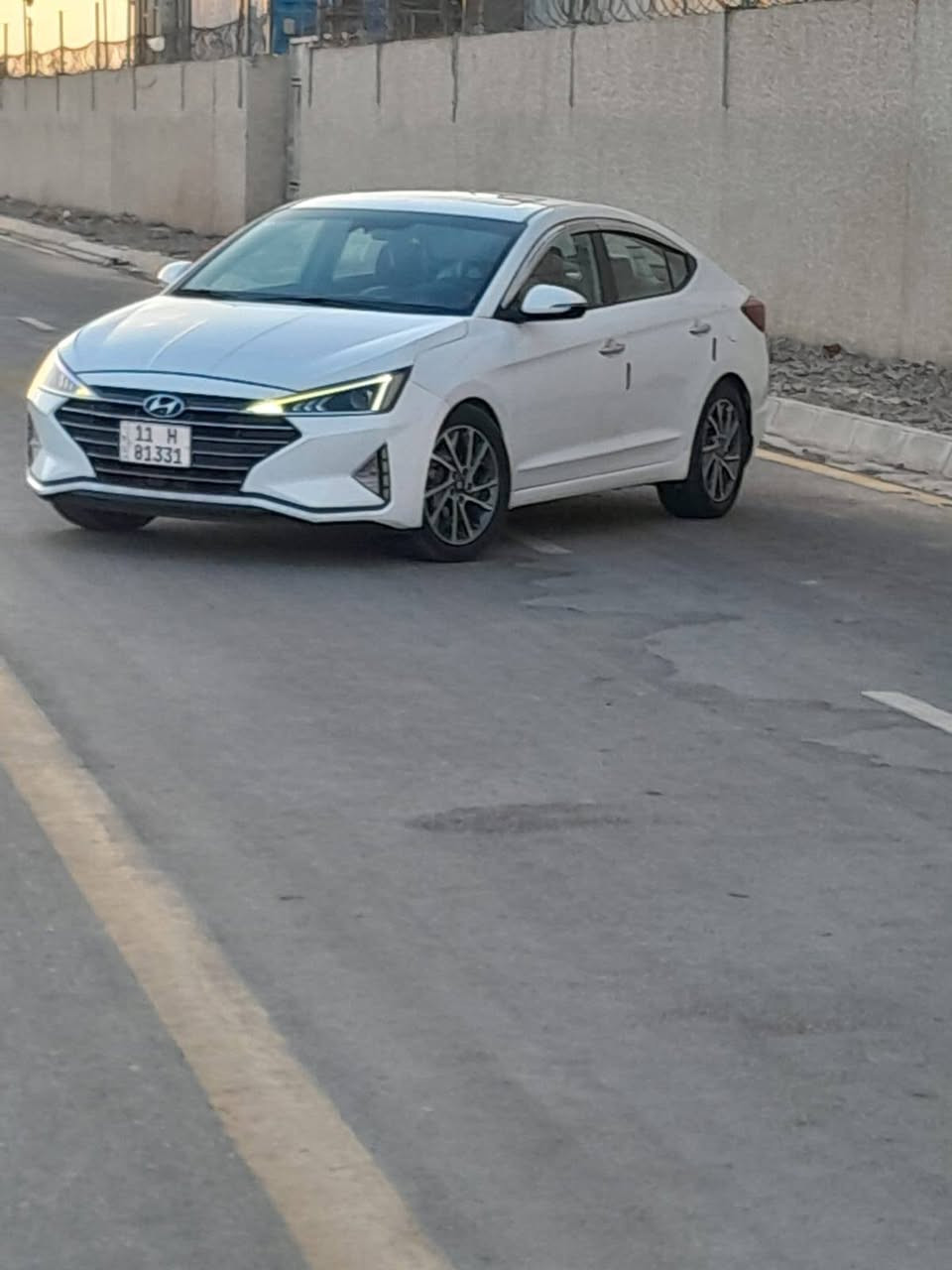 النترة ١٩ بصمه خليجي موصفات فول كاعيه جلد ليت زنون ملون صيارة احله من صور الاتصال *********** مرقم بغداد بسمي معروضه ١٥١ بيه مجال الشراي فقط كلشي موجود بسوك كفاله اسعار ١٧٠
