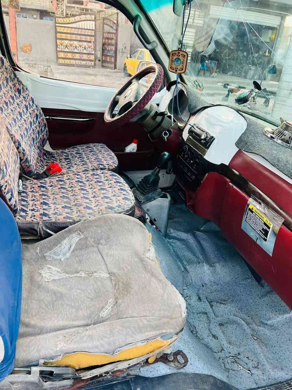 سلام عليكم فتون 12 كير ومكينه خير من الله تخم تاير نضيفات كهربائيات شغاله سياره كلشي ماناقصه صدرقبل سبوع شديته هوه والمشط غرفته تخبل دوشمه كراسي رقم احمر رقم صاحبه راح مني وبيع هل موجود السعر 25 وبيه مجال الاتصال ‏‪***********‬‏
