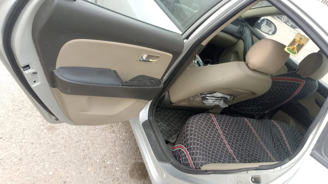 سلام عليكم النترا افانتي ٢٠١٠ مكينه ١٦٠٠ السياره كامله وجاهزه رقم قديم اسليمانيه حادث جاملوغ امامي بدون صبغ السياره تدفئه تبريد كامله السياره اي نقص مابيها السعر ٨٨ مكاني بغداد حي الخظراء***********
