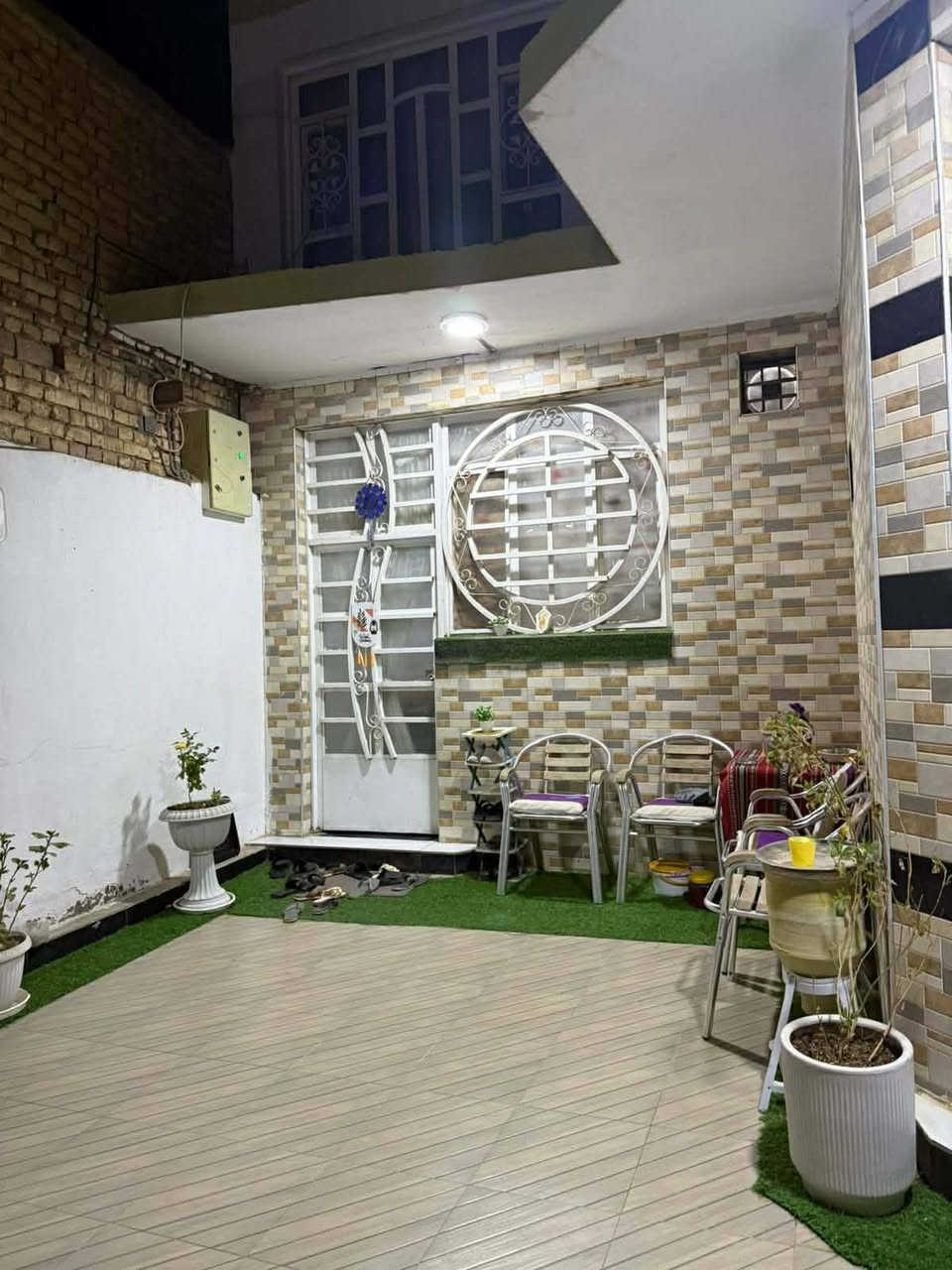 دار للبيع في حي الميكانيك قرب دائرة امن الأفراد المساحة 217 متر بناء 2024 حجر أساس كونكريت غرف نوم عدد 6 
للاستفسار *********** أبو أحمد *********** أبو أمير أو زيارة مكتب الفجر الجديد لتجارة العقار و التعهدات العامة في حي الجزائر شارع المطاعم
