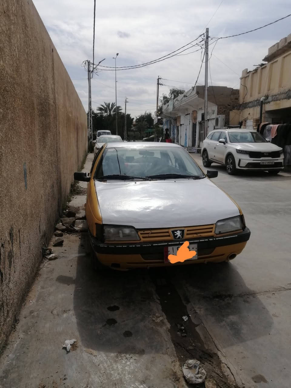 السلام عليكم بيجو روى 9
عندي رقم راعيهة موجود
ابيع كومة حديد
محرك ونجي بيه تبخير قليل 
مكاني واسط / نعمانية
رايدهة ب15 وسهلة للشراي
***********
