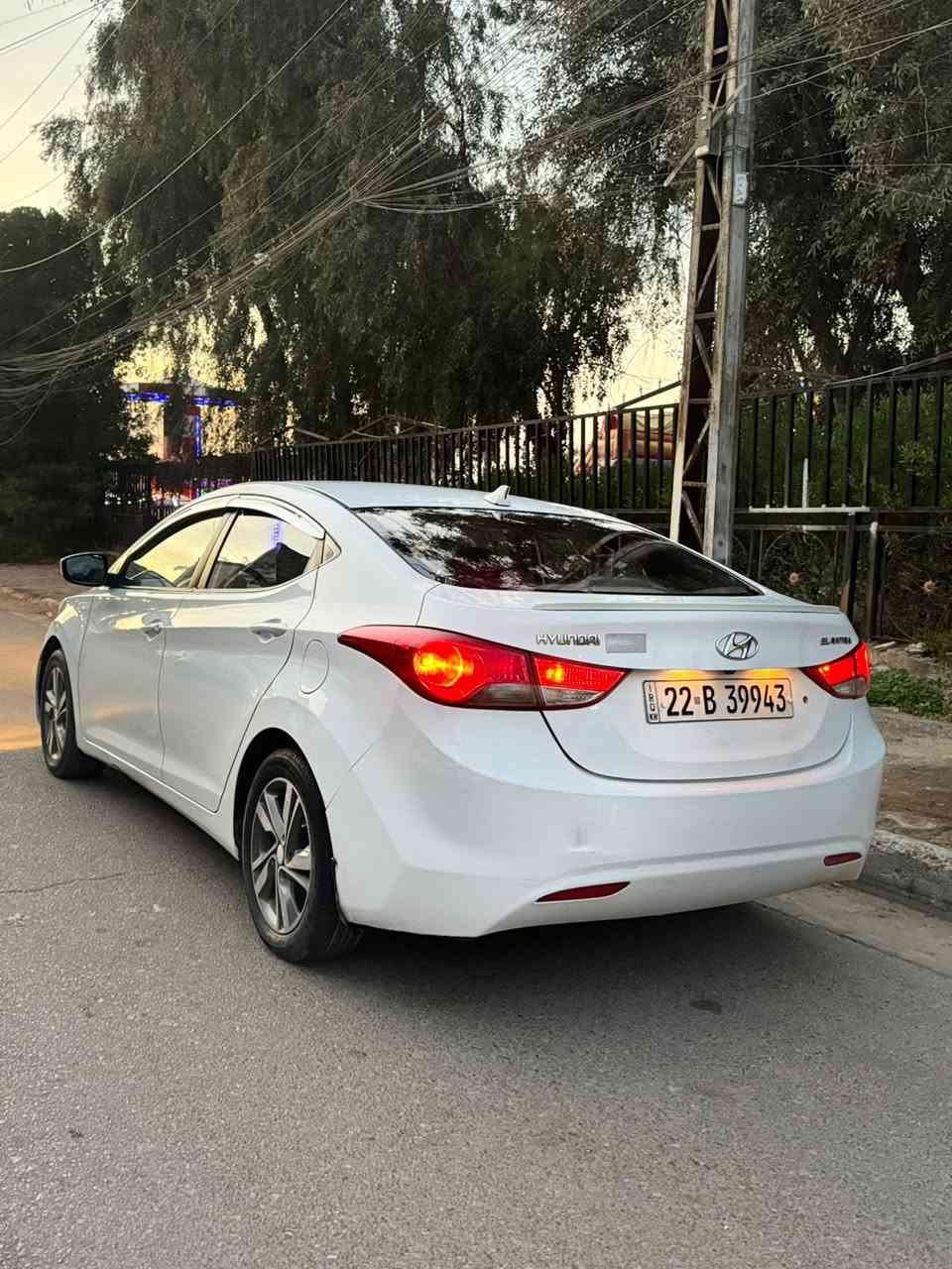 النترا 2013بسمنه بيها 3قطع صبغ بدون داخل سعرها 105وبيها مجال بصيط***********بغداد قاهره
