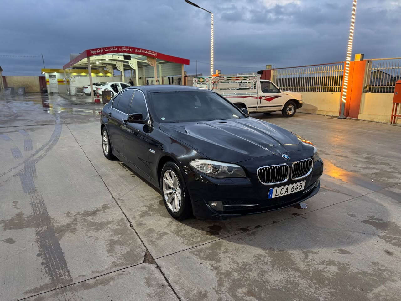 مودیل 2011
523 نوزل درێژ
مكينه ره ش مرغوب
منافێست عسلى ابراهيم خليل 
مواصفات : كوشن كهربائى
كوشن جلد
كوشن هيتەر
قوديك هيتەر
قوديك شفت
تحديد سرعه
راگرتنى سرعه
بريك بسمه
لايت زينون
اوتو هولد
فرجه اوتو
لايت اوتو
حساس
زوور مواصفاتى تر....
سالێكه داخل بوه
بێ دەعم بێ صبخ
سقف و حيزام ب شەرت
گير و مكينه و هه مى ب شه رت
دعامى بو دعامى ب شه رت
منافێست و غرامە ب شەرت
سعر 128 و مجال
*********** اكر, نينوى
