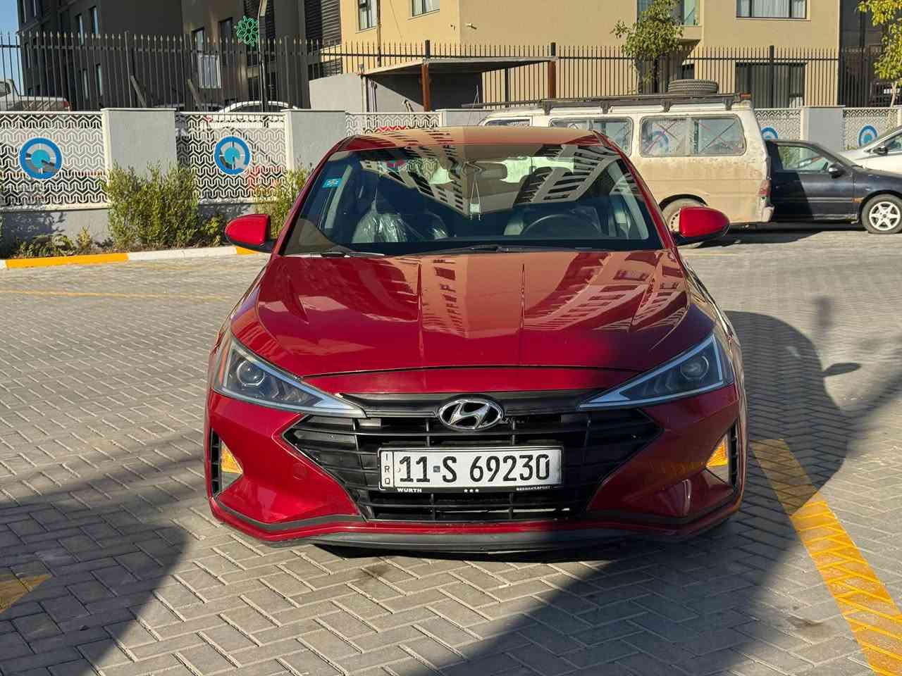 السلام عليكم
النترا 2020. ماشيه 45 ألف
حادثها جاملغ او بنيد فقط بدون دواخل 
مواصفات 
شاشه 
كأمره 
تحكم استيرن 
رادار 
محرك 2000 دوش + كير At
ثلاث انظمه قياده 
سياره جديده أي نقص مابيها 
تحويل مباشر 
مكاني بغداد حي الجهاد 
رقمي ***********

     .      
السعر 132 بيها مجال
