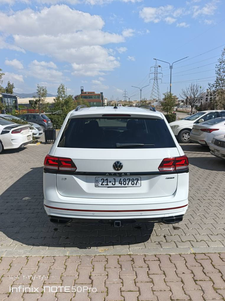 فؤلكس واگن ئه تله س ٦ بستون مؤديل ٢٠٢٣ فول مواصفات پانوراما كوشن VIP كاره بايى ساردو گه رم ٣ريز كوشن بصمه شغال سنوق شه فط ١٦٥٠٠  mil رؤشتوه ته نها چه ملغى پيشه وه لاى سه كن و بستيك بؤنيتى بؤ ياخه بئ ناو گرتن سنوى تا ٢٠٣١ تازه يه ژ ٠٠ت/  *********** السليمانية, العراق
