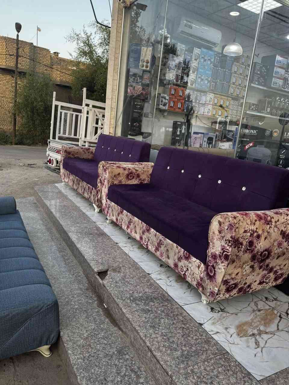 قطعتين ام 3 نفرات 
كبار 
السعر 125 الف


**إذا كنت صاحب هذا الإعلان وتريد حذفه لأي سبب، رجاءا أرسل رسالة إلى الدعم الفني**