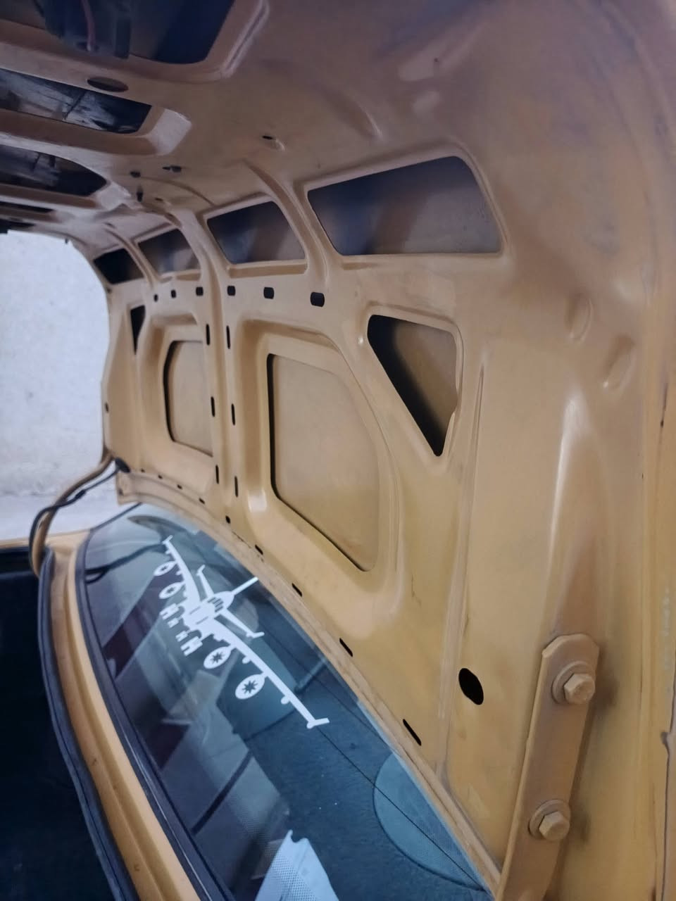 سمند ١٠ مكفوله  تخم تاير جديد باسمي
سعر ٤٤   بغداد    ***********
