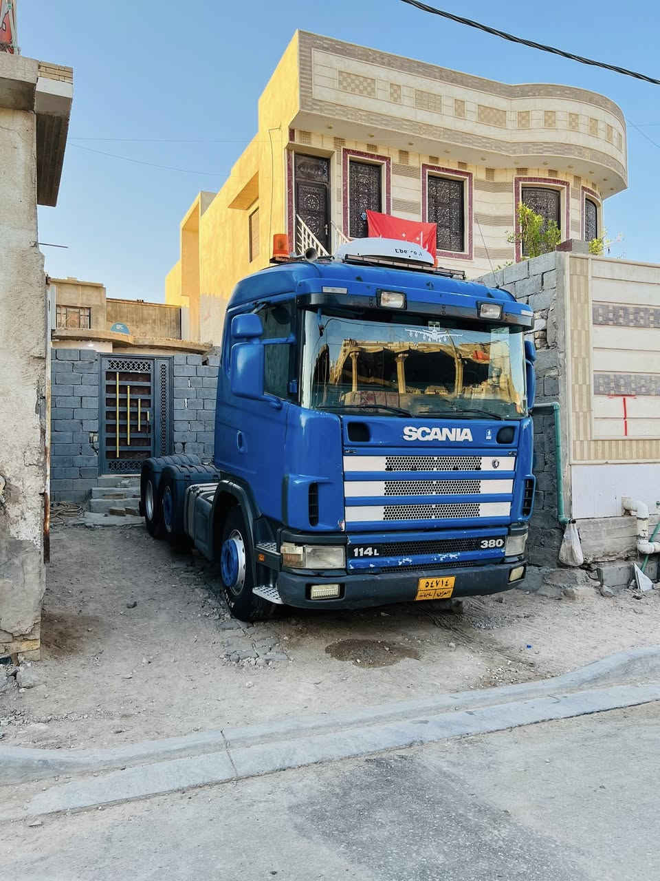 ‏سلام عليكم ايش كان بي سنجل امامي تقم تاير سيارة جاهزة للعمل الشرا يتصل البصرة***********
