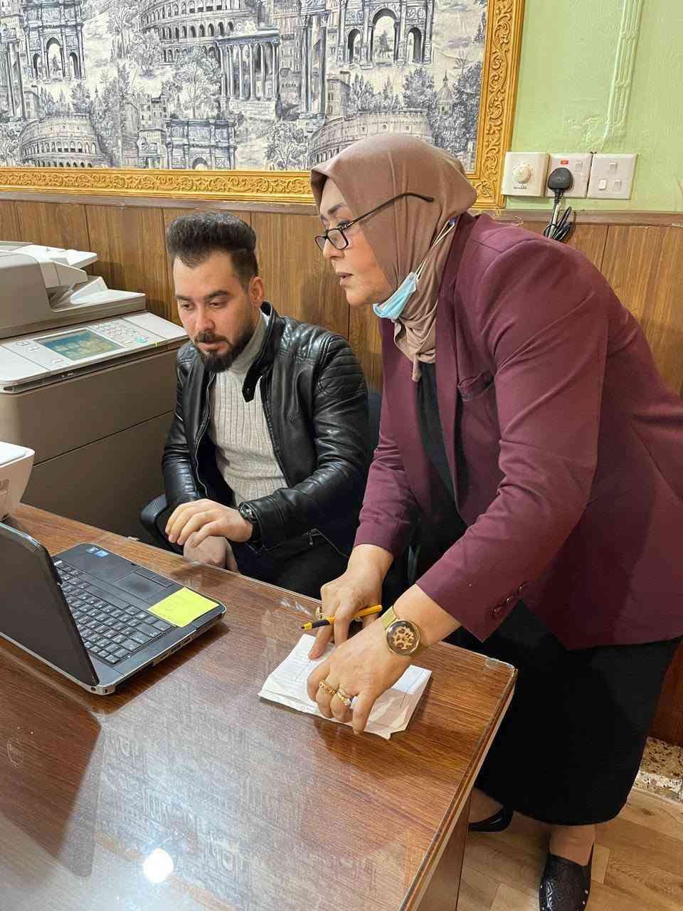 اعلان٠٠٠٠ اعلان٠٠٠٠ اعلان٠٠٠
تم بعون الله تعالى انطلاق محاضرات طلبة السادس الإعدادي والثالث المتوسط في معهد الأمانة
في أجواء علمية مفعمة بالحماس والطموح، انطلقت اليوم أولى محاضرات طلبة السادس الإعدادي في معهد الأمانة للتدريس الخصوصي والدورات التقوية، وسط حضور مميز من الطلبة الراغبين بصناعة طريقهم نحو النجاح والتفوق.
وشهد اليوم الأول تفاعلاً كبيراً من الطلبة مع الكادر التدريسي المتخصص، حيث تم استعراض الخطة الدراسية وآليات المتابعة والشرح المعتمدة خلال العام الدراسي، بما يسهم في تعزيز مستوى الفهم والاستعداد المبكر للامتحانات الوزارية.
وأكدت إدارة المعهد حرصها على توفير بيئة تعليمية محفزة وآمنة، تعتمد على الشرح المبسط والمتابعة المستمرة والتقييم الدوري، إيماناً منها بأن التفوق يبدأ بخطوة صحيحة وخطة دراسية رصينة.
🌟 نتمنى لجميع طلبتنا الأعزاء عاماً دراسياً حافلاً بالإنجازات والنجاحات.
معهد الأمانة... طريقك نحو التفوق والنجاح.
📞 للاستفسار والتسجيل: *********** ***********
🔻بإدارة مديرة جهينة سابقاً إيمان عبد الحسين فياض
