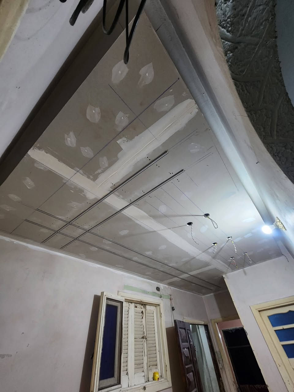 لدكرات الداخلية والخارجية..
جبسون بورد..
بديل خشب..
بديل رخام..
شبرد..
وسوبغ..
شغل درجة اولا
تواصل وتساب.. ***********
