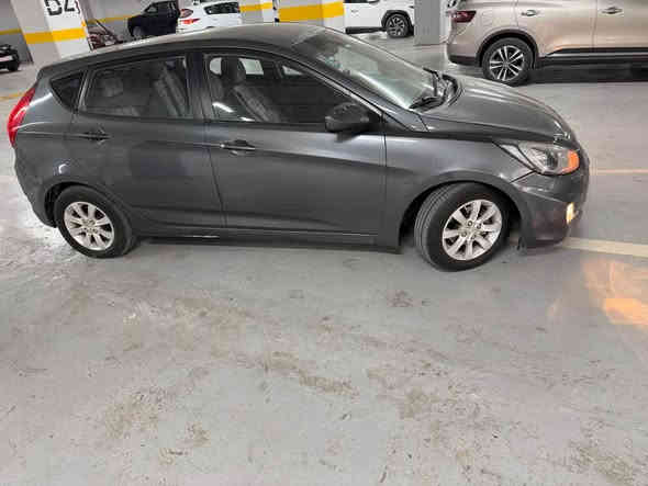 السلام عليكم هيونداي اكسنت 2012 وارد امريكي حادث جاملغ وبنيد صور الحادث ماعندي ناشر صور السونر السيارة ماشية 64 الف ميل رقم بغداد مكان السيارة بغداد العامرية السعر 85 وبيه مجال *********** بغداد
