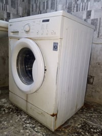 غساله اوتماتيك السعر 120الف مكاني بغداد علي الصالح  07700177917