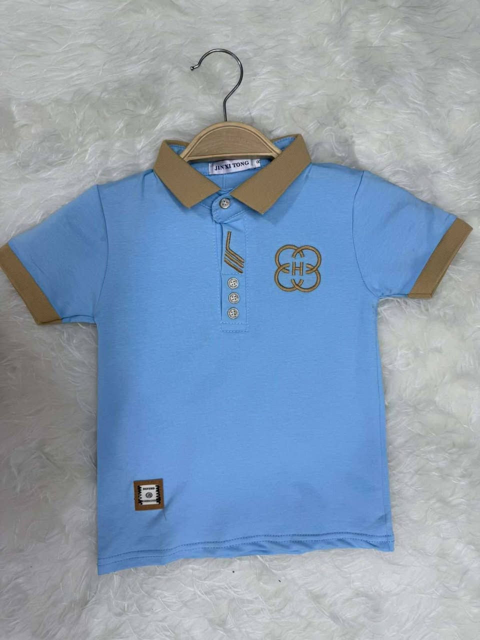 ✨ تيشيرت ياخة كشخة – خامة رائعة ومريحة ✨
موديل أنيق يلبس للمناسبات والطلعات 👌
🔹 القياس: 5 – 8 سنوات
💰 السعر: 8000 فقط للقطعة
🎁 قطعتين بسعر 15000 فقط
🔹 تيشيرت ياخة محيّر (موديل أكبر)
القياس: 8 – 14 سنة
💰 السعر: 9000 فقط
📍 متوفر الآن في سكر وقطن لملابس الأطفال
قضاء الحي – مقابل متنزه الزهور بالقرب من القائمقامية


**إذا كنت صاحب هذا الإعلان وتريد حذفه لأي سبب، رجاءا أرسل رسالة إلى الدعم الفني**