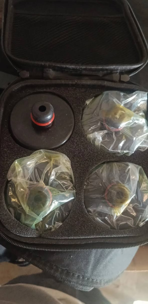 سلام عليكم خوان
امزونيات كلمن وسعره اليعجبك ويفيدك جيب صورته وتعال خاص او واتساب ***********
يوجد توصيل لجميع المحافظات 5
