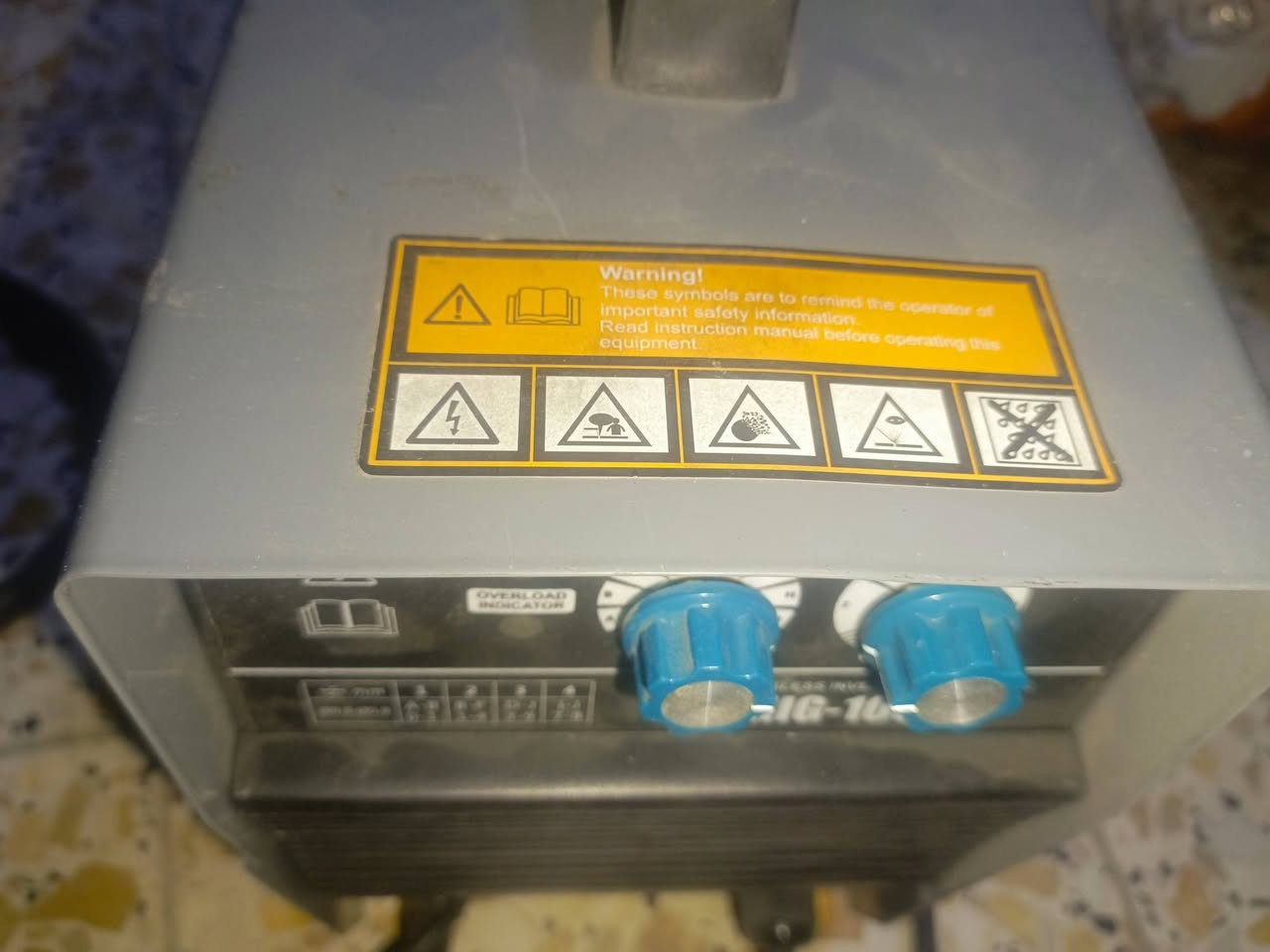 ماكنه لحام مك لو تك ماعرف المهم بيه بكره سيم للبيع مكاني بغداد الشعب سعر٧٠ الف للاتصال واتساب ***********
