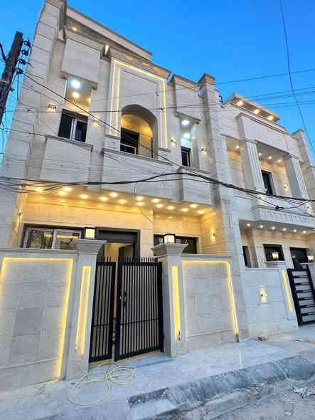 ✔️لـلـبـيـــع  في  السـيــديــة (مكتب الفهد الهندسي للمقاولات العامة للتطوير العقاري)

مشتمل حديث سكني ركــن موقع مميز جداً على شارعين 12 م

المساحة  50  مـتـر  الواجهة  6  م  نزال  8.5 م 

بناء فول درجة اولى 3 طوابق مرمر 

متكون من مدخلين 3 غرف نوم وصالة ومطبخ وخدمات 3

ارضية مرمر شبابيك المنيوم واجهة مرمر باب قاصة سيراميك أسباني حمامات تعليك ودفن  

الموقع شارع الضيافة خلف مطعم اكليل الجبال 

( التعامل والتفاوض مع صاحب العقار حصرا )
______________________________________
#لمعرفة السعر رقم ( 1 ) سأيتي الرد مباشر 

معرفة السعر رقم ( 1 ) سأيتي الرد مباشر 

(التعامل والتفاوض مع صاحب العقار مباشر)
________________________________.       

للاستفسار الاتصال او المراسلة على :-
*********** 📞 ‏.         ***********📞.             مكتب  الفهد الهندسي  للمقاولات  العامة للتطوير    العقاري  والاستثمار.                                             السيديه شارع العلوه مقابيل مدرسة حلم الغد الاهلية.
