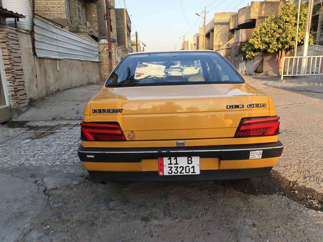 سلام عليكم بيجو جيلكس ٢٠١١ سياره حلوه وجاهزه كير مكينه تبريد صدر كله جديد تخم تاير غرفته حلوه رقم جديد هزه جديده عظمته حلوه بيه إمكان مصبوغه نواقص فقط بيه كيس مكينه مفطور  سعر ٣٥ وبيه مجال  مكان سياره بغداد حي العامل رقم ***********
