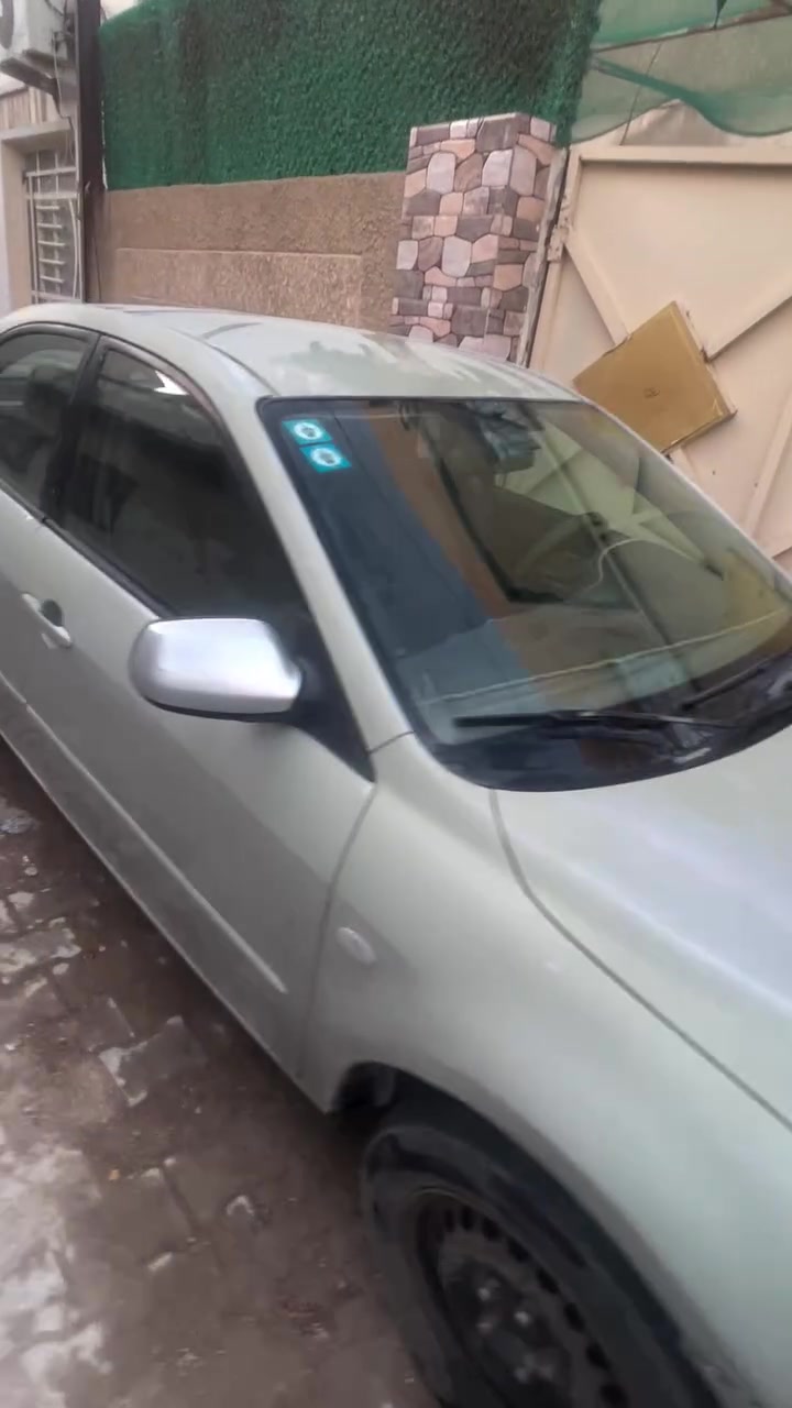 مازدا ٢٠٠٧ زوم ٦ للبيع وارد خليجي مكانه بغداد الجديدة ب47 وبيه مجال بسيط *********** موجود واتساب

