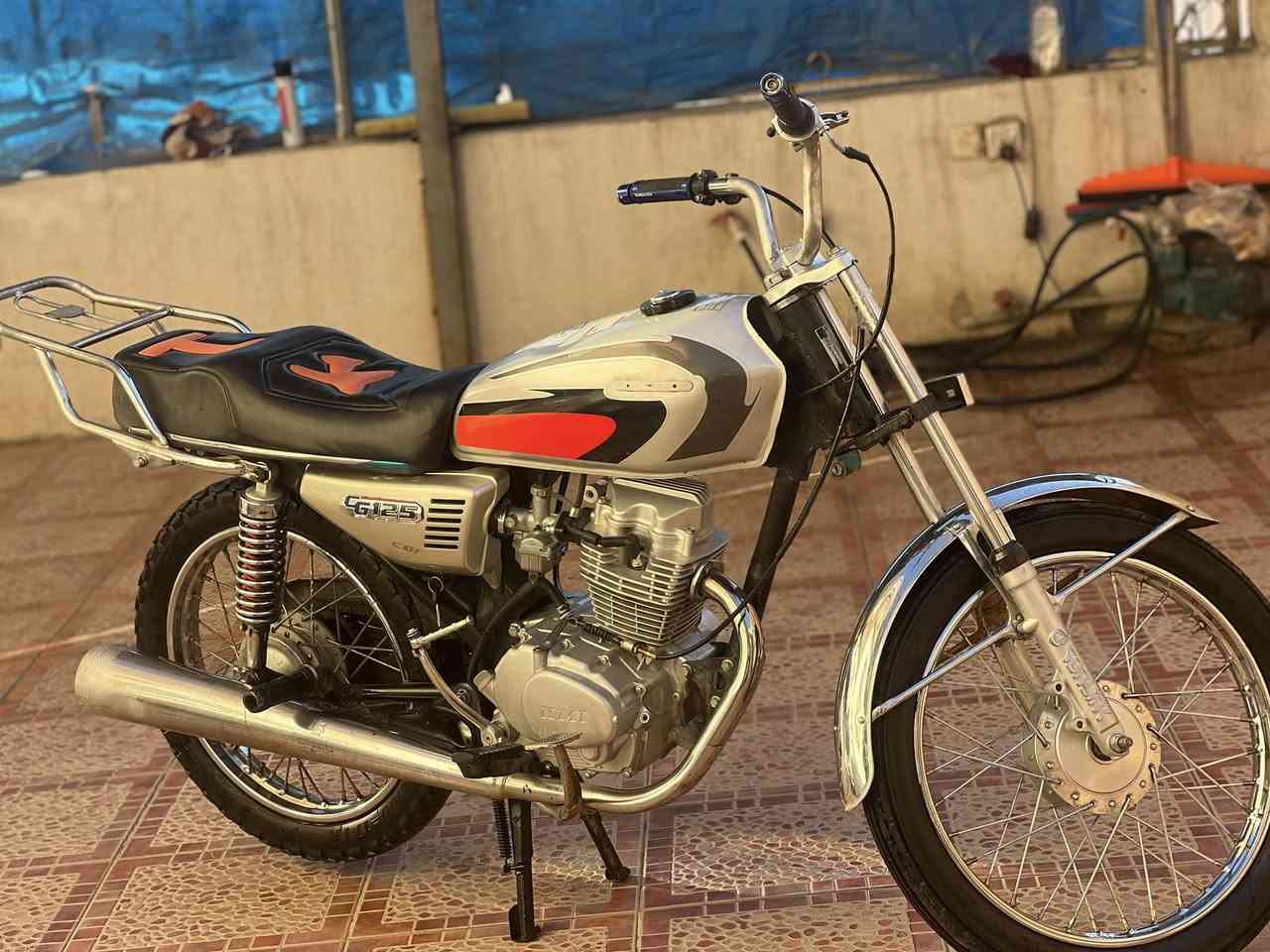 سلامو عليكم موديل٢٤ناميه ٣حروف فول ماشالله قويه 
مابي اي شي سعر ٣٧٥بي مجال هم امروس


**إذا كنت صاحب هذا الإعلان وتريد حذفه لأي سبب، رجاءا أرسل رسالة إلى الدعم الفني**