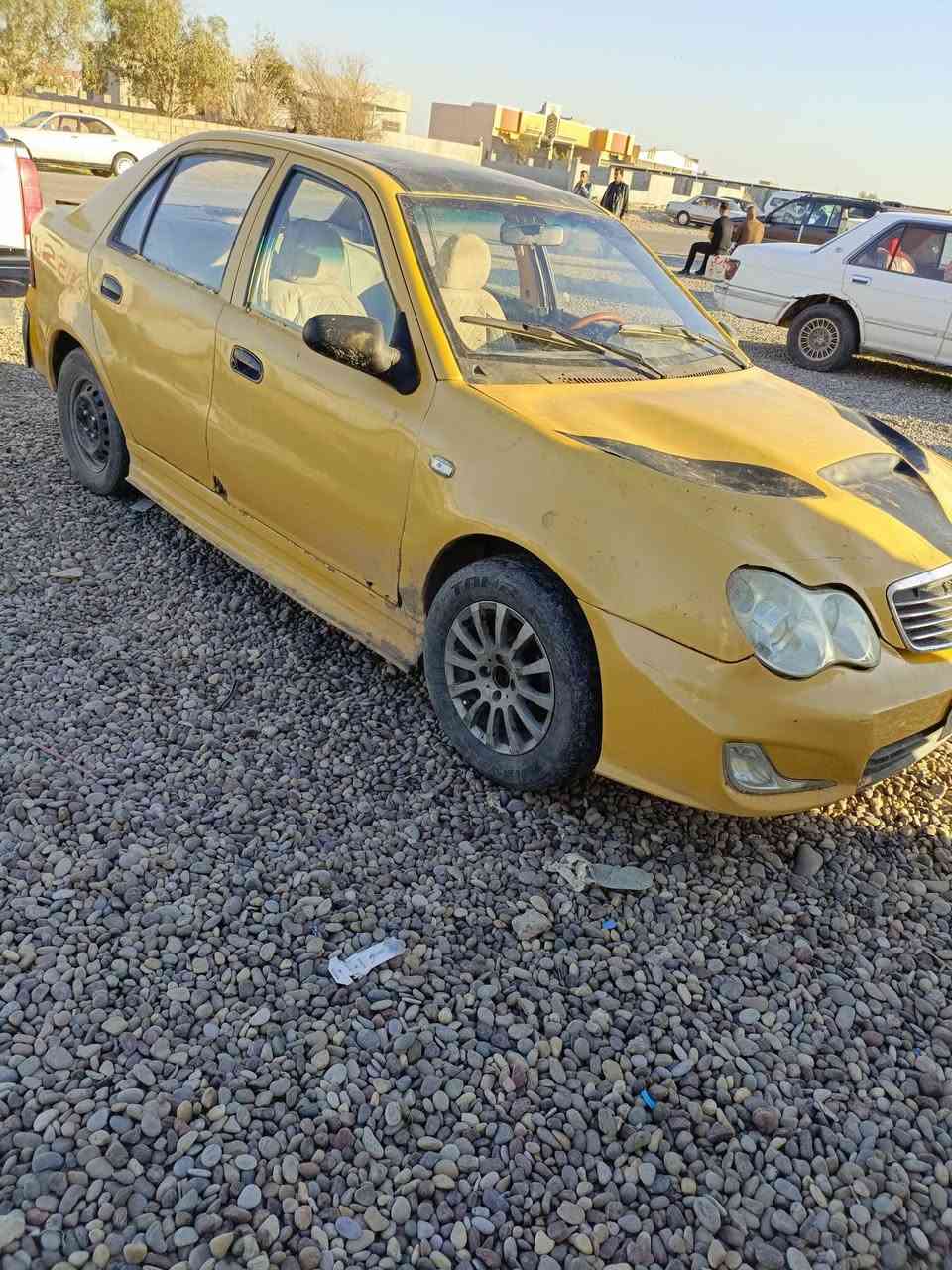 السلام عليكم سياره سيكى للبيع امسجله ماندل صاحبها اكفلها محرك كير راقيات كهربيات شغاله  السعر مليون و 200 شعندك امراوس التصال *********** مكاني الشرقاط
