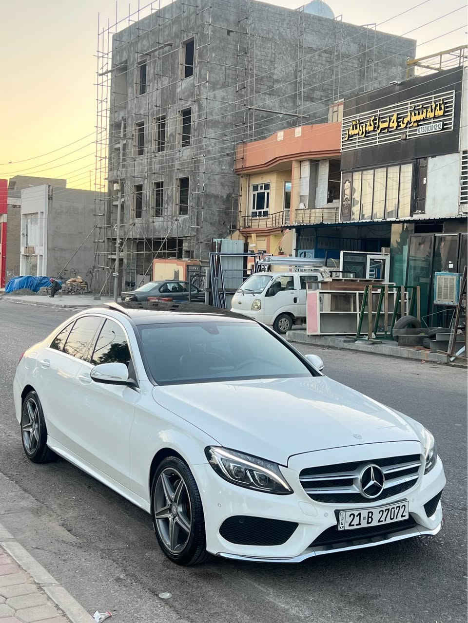 ماسليس ٢٠١٥خليجي 
سيارةكة سفري ئيرةية
سيارة ٩٠هةزار رؤيشتية 
AMG بيلادية 
سيارةكة فول فولة 
سيارةكة دعامي لو دعامي بةشةرتة 
بةس دةركايةكي رةقةمي فةرقة نةشكرايتةوة 
يةك PDRلة چاملغي پيشةوة هةية 
گير مةكينة هةموي بةشةرت 
٤تايةي نوي لةسةرة 
سيارةكة ناو پاكةتية 
*********** أربيل, العراق
