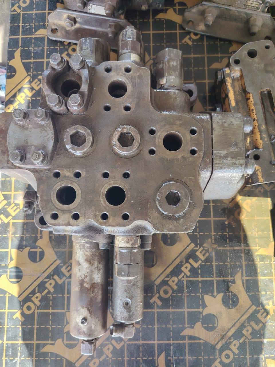 تصليح وتجفبت وتفصيخ كنترولات لي انواع الشفلات العنوان كركوك اتصل وات ساب  ***********
***********
