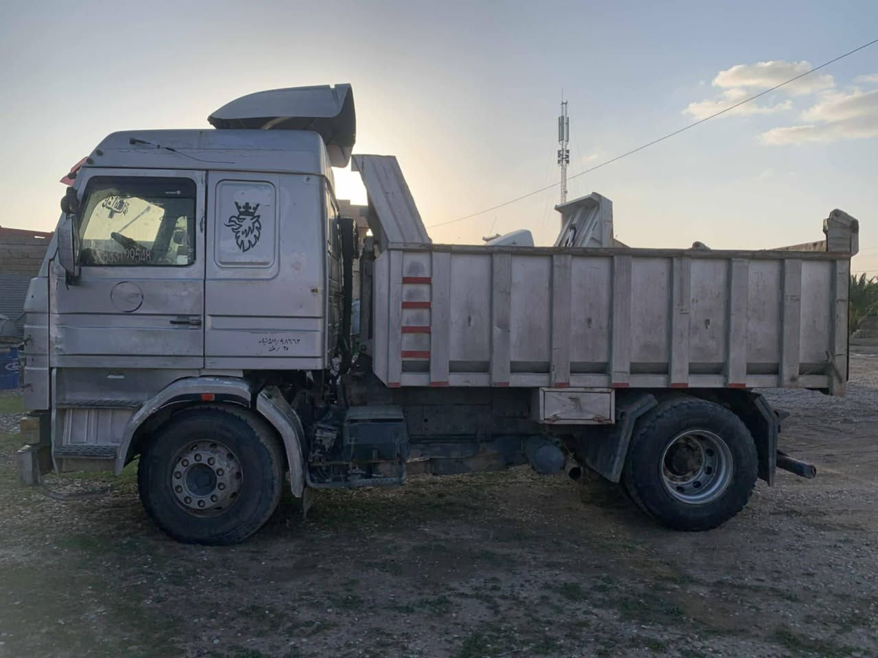 السلام عليكم للبيع كلاب سكانيا ١١٣ تك أجوابه رقم انبار فحص للأستفسار الاتصال ***********
