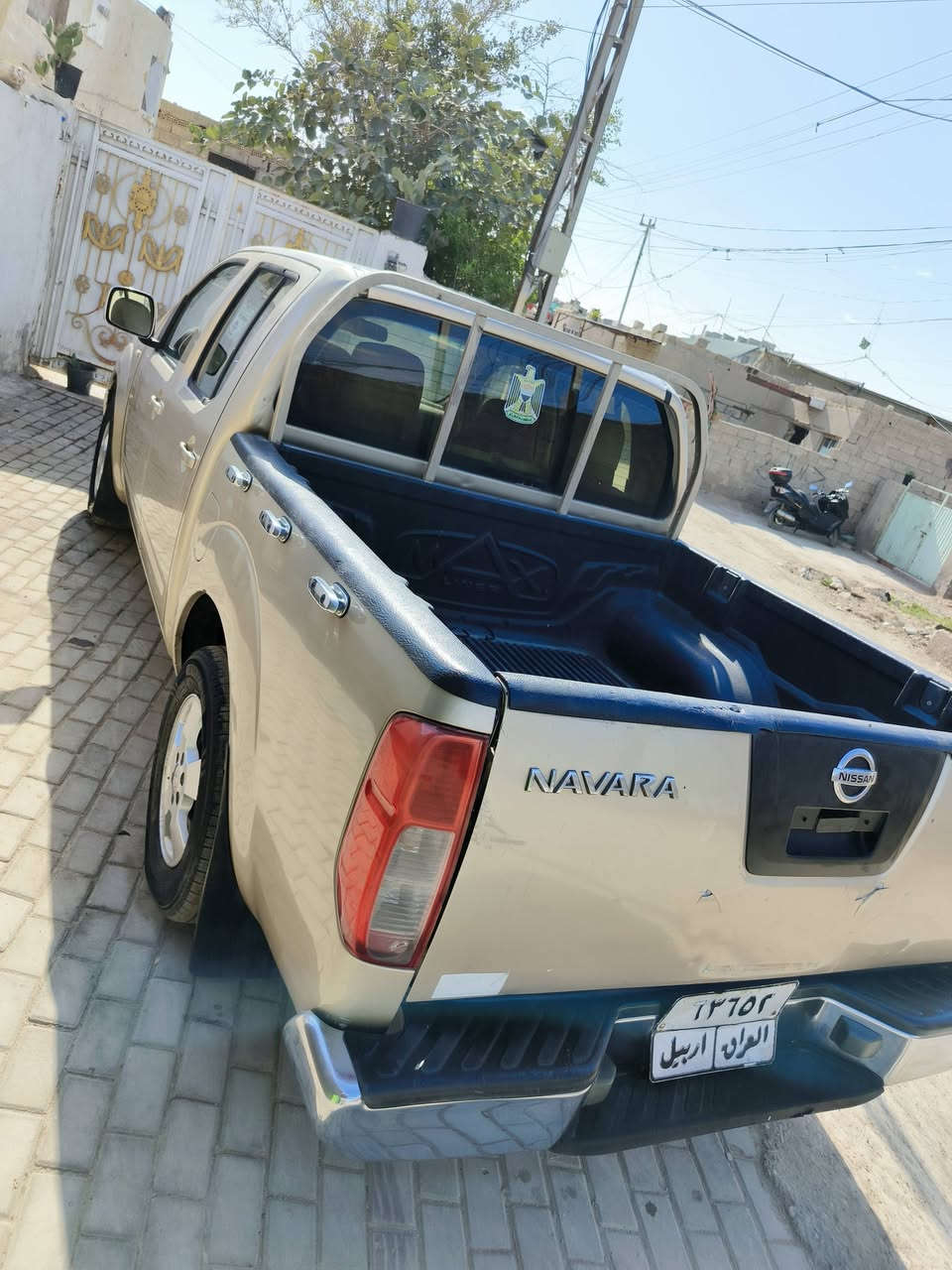 سلام عليكم نيفاره ٢٠٠٩ سياره اصولي بس راعيه ماندله ابيع واقع حال يعني ادوات تكفل عشائر وسرقه سياره جديده كير مكينه عل شركه تبريد تخم تاير صدر كله جديده بيع او مراوس حسب لقناعه بغداد قرب  مدينه بسمايه ***********
