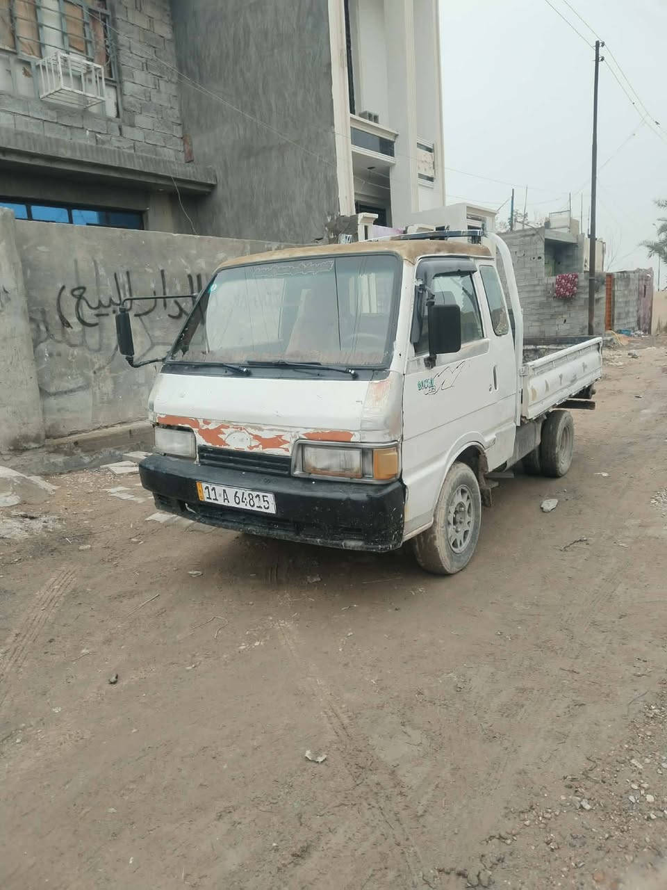 سلام عليكم كيا بنكو ٩٣ للبيع سياره مال شقل مال فقير بيه بخار ونقيص بصيط رقم بغداد دولي سنويه ٢٠٣٠ شواصي جددمابيهن خياس ولا فطر كير خير من الله رايدله ترتيب بصيط وباقي تفاصيل خابر صاحب السيارة والسعر ٣٥ وبيه مجال بصيط اني مكلف بلنشر ماعندي خاص
*********** واتساب صاحب السيارة
